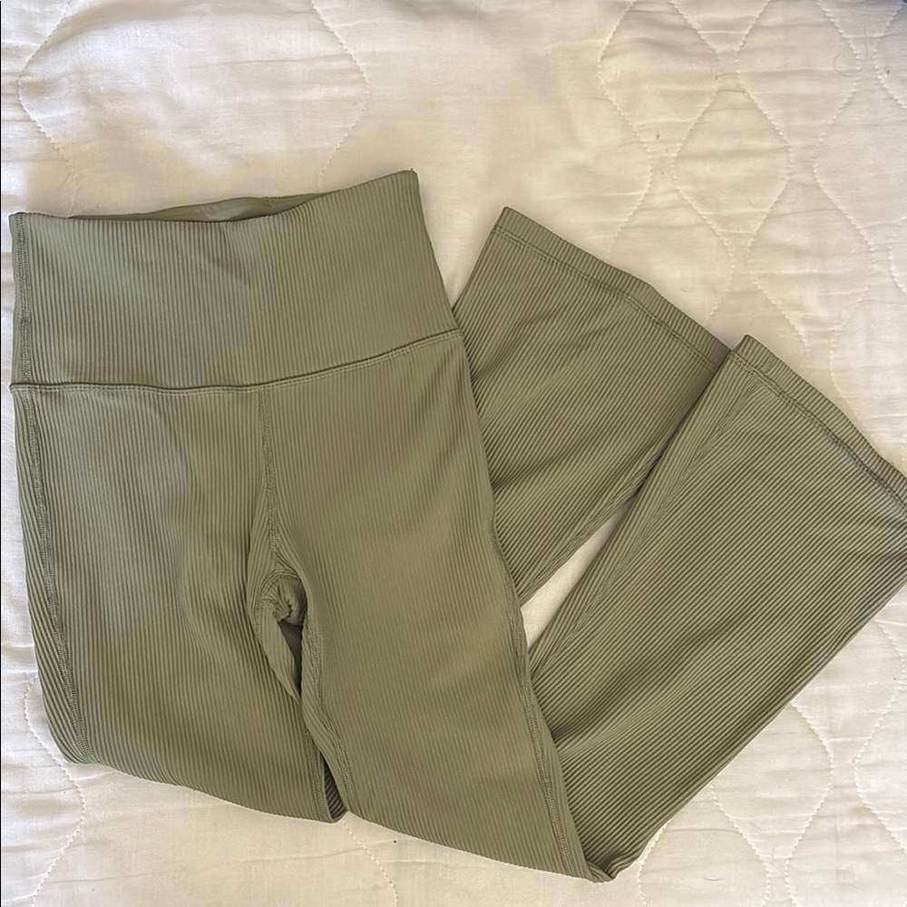 Athleta Olive Green Ribbed Leggings
